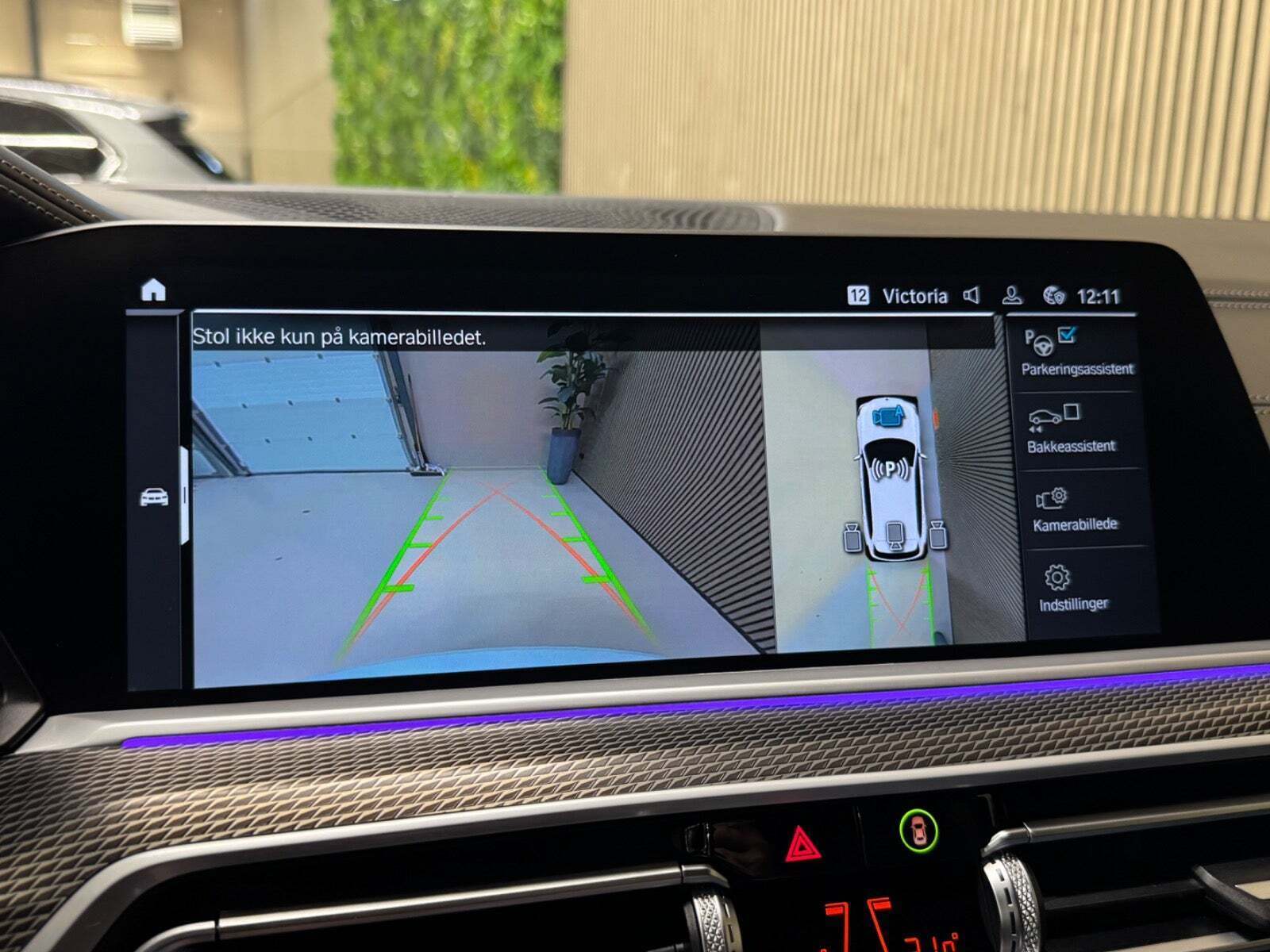 Hvid BMW X5 fra 2022