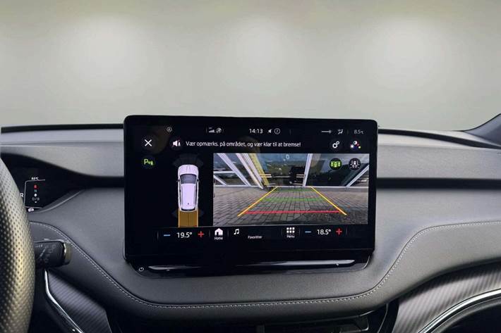 Grå Skoda Enyaq fra 2023