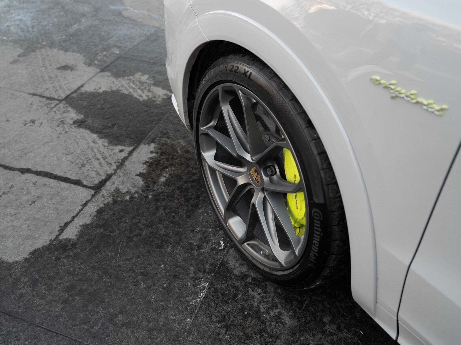 Porsche Cayenne Turbo S 4,0 E-Hybrid Coupé Tiptr.