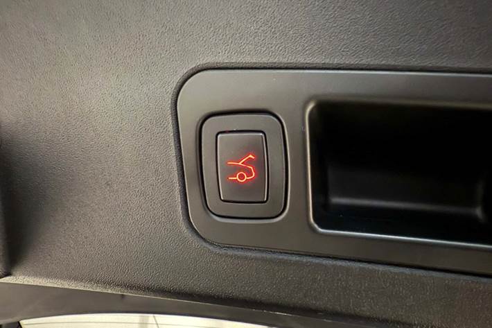 Sort Tesla Model S fra 2015