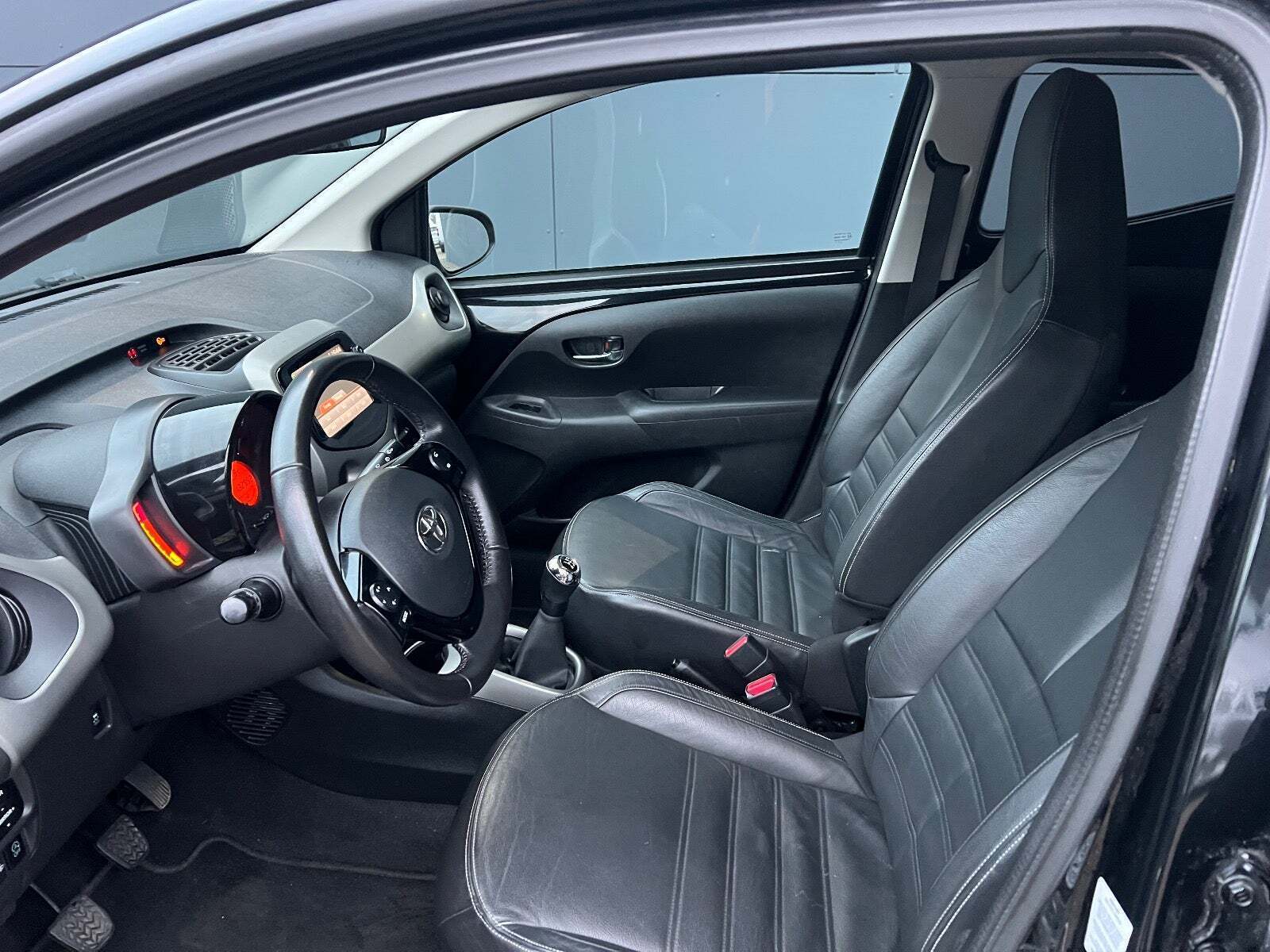 Toyota Aygo 1,0 VVT-i x