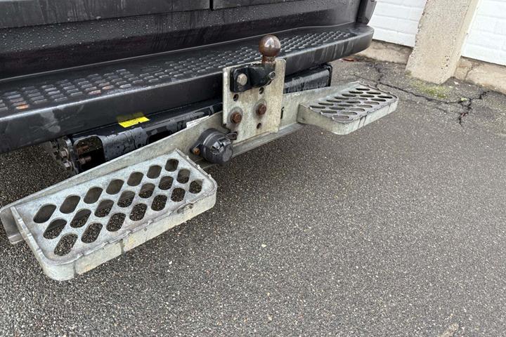 Rød Iveco Daily fra 2020