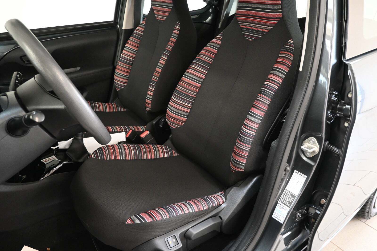 Grå Citroën C1 fra 2020