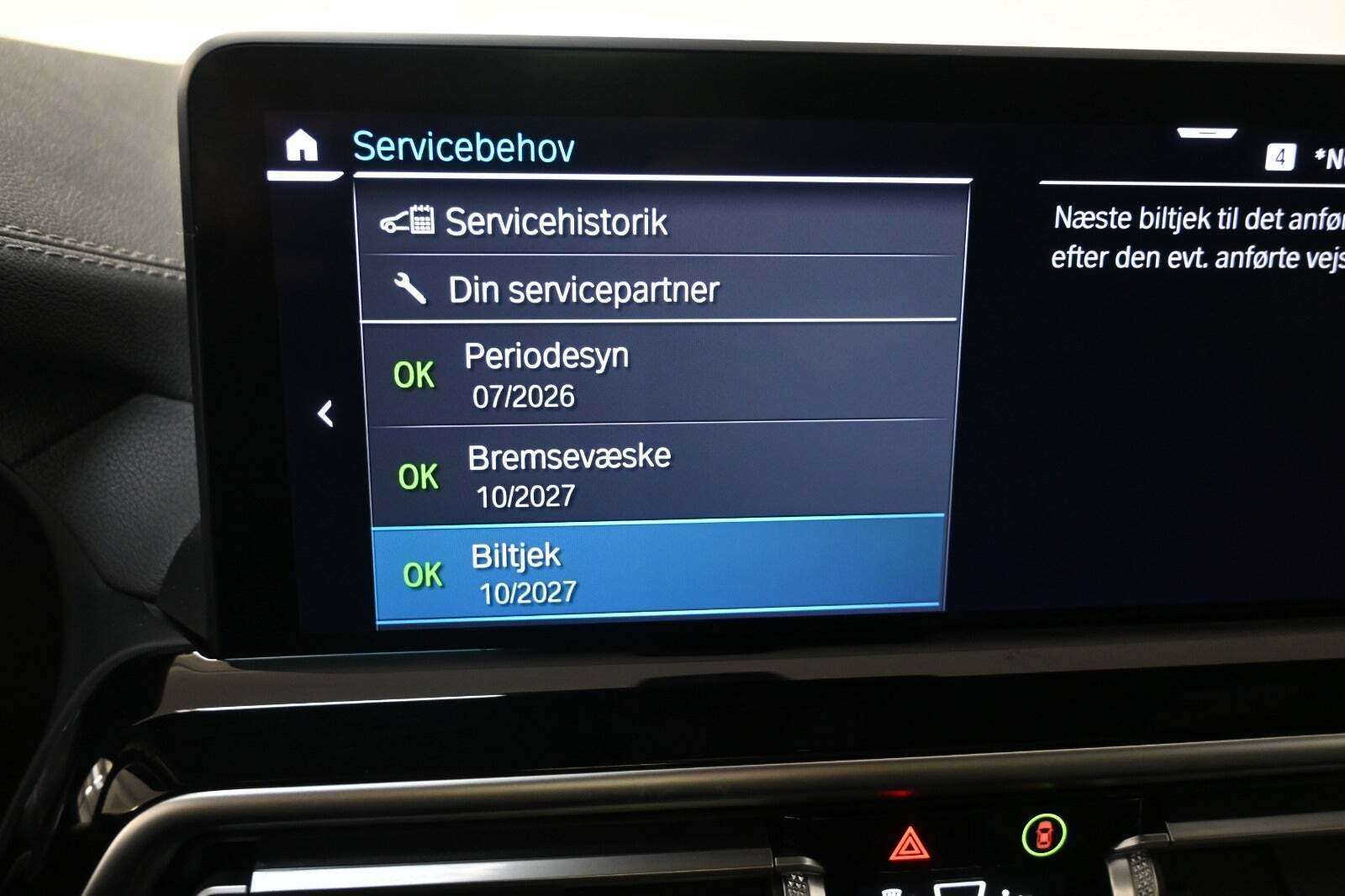 Blå BMW iX3 fra 2023