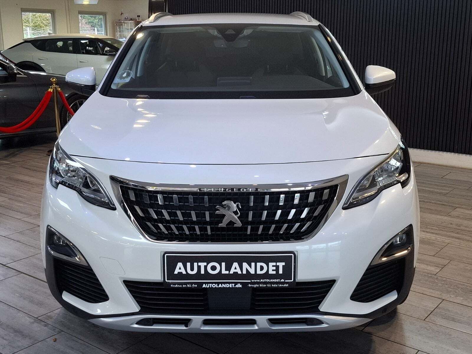 Peugeot 3008 1,6 Hybrid Allure EAT8