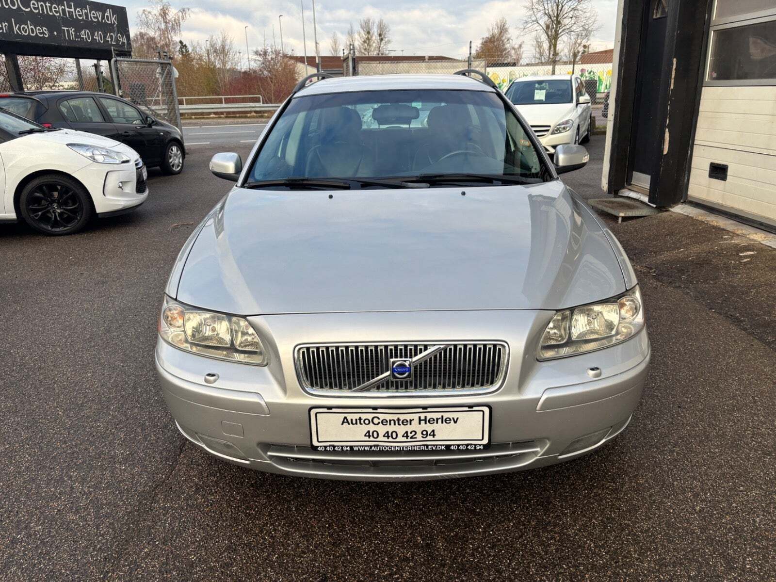 Volvo V70 2,4 140