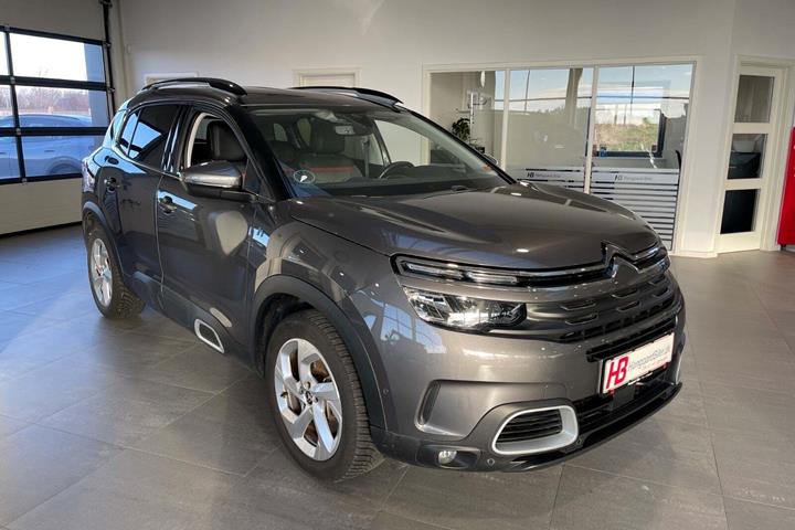 Grå Citroën C5 Aircross fra 2021 set udefra