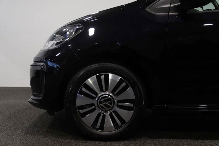 Sort VW E-UP! fra 2022