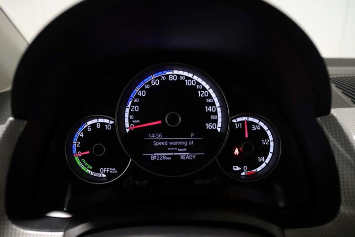 Sort VW E-UP! fra 2022