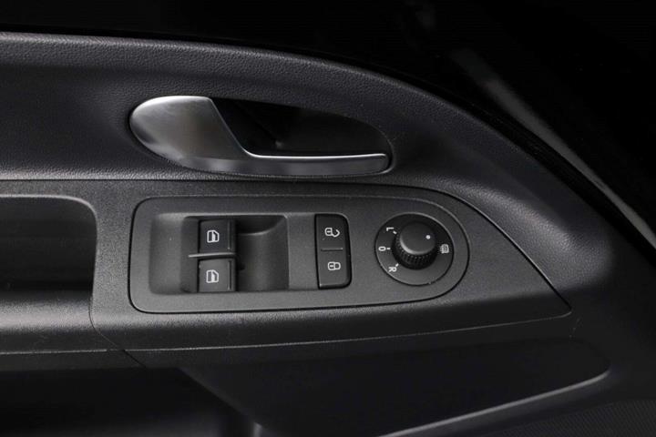 Sort VW E-UP! fra 2022