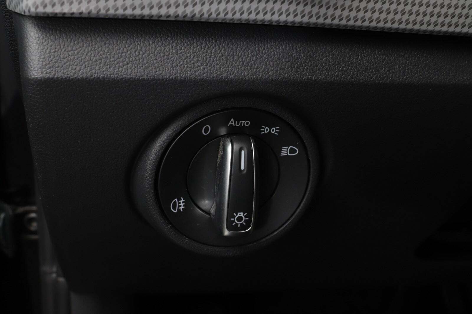 Sort VW E-UP! fra 2022