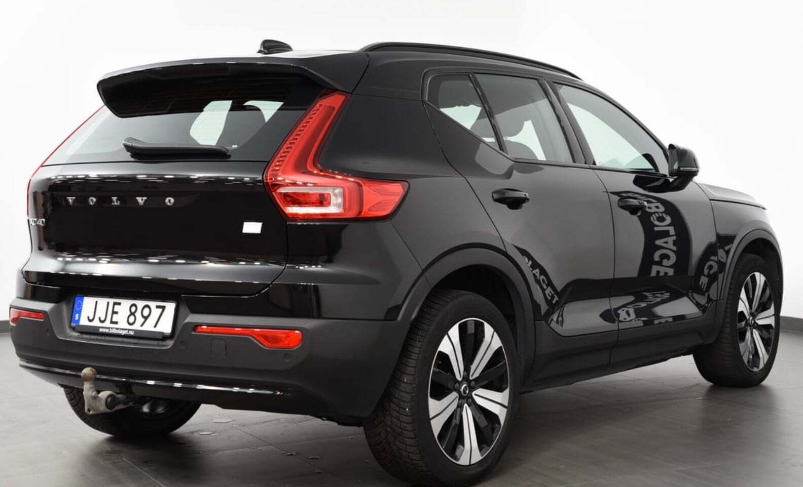 Volvo XC40 P6 ReCharge Core