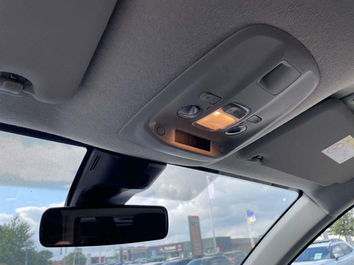 Sort Toyota ProAce fra 2023