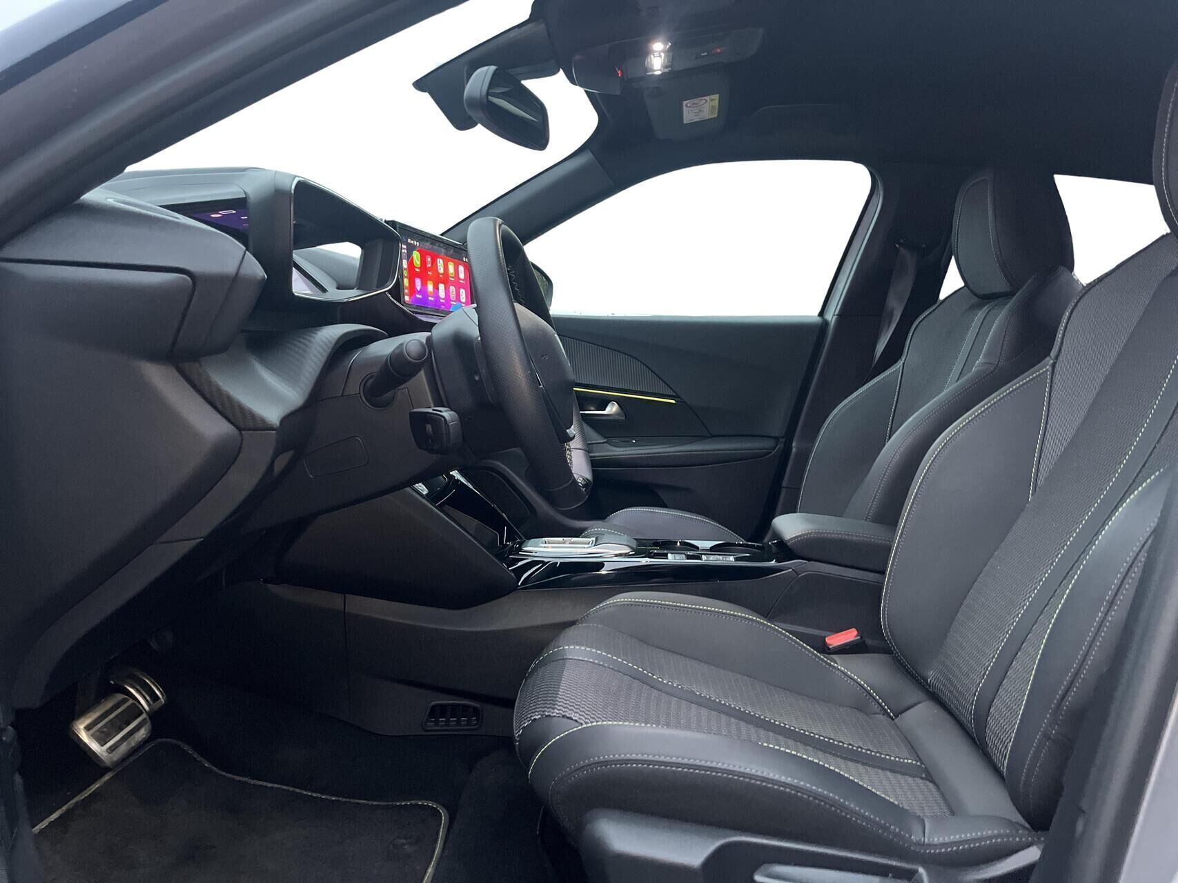 Peugeot e-2008 EL GT 156HK 5d Aut.