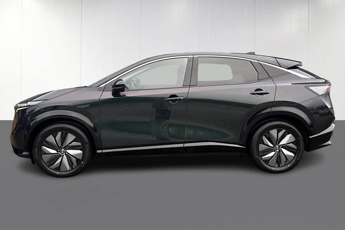 Grøn Nissan Ariya fra 2025