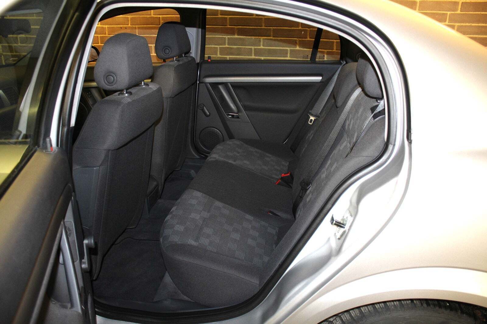 Opel Vectra 1,8 16V Comfort