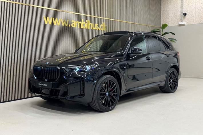 Sort BMW X5 fra 2025