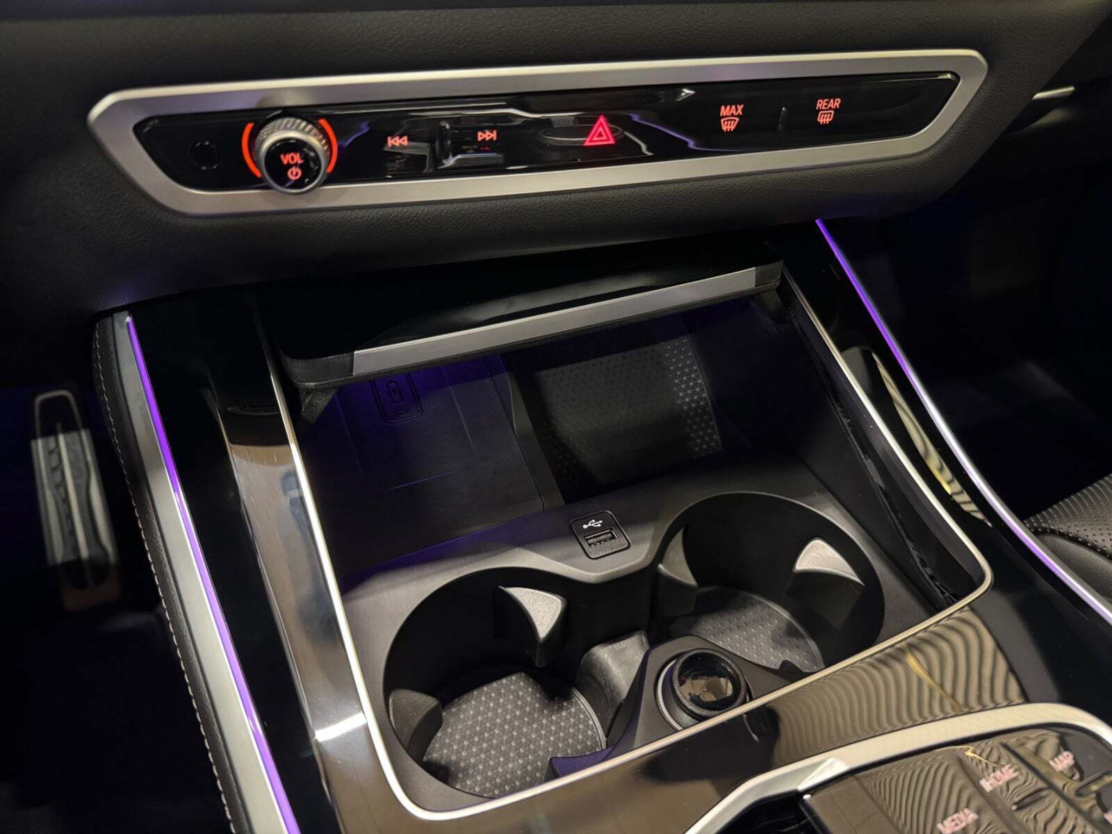 Grå BMW X5 fra 2025
