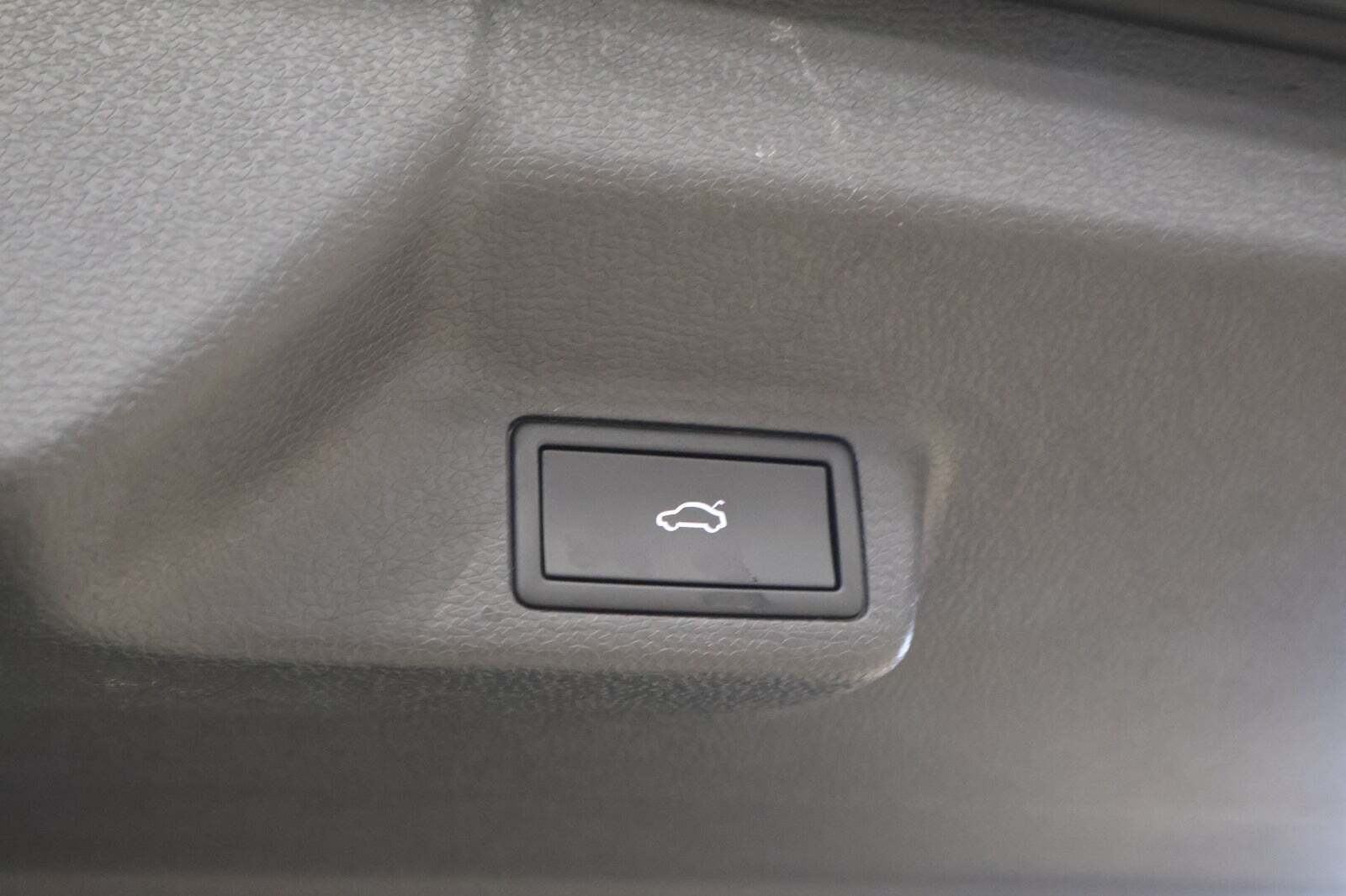 Grøn VW ID.Buzz fra 2023