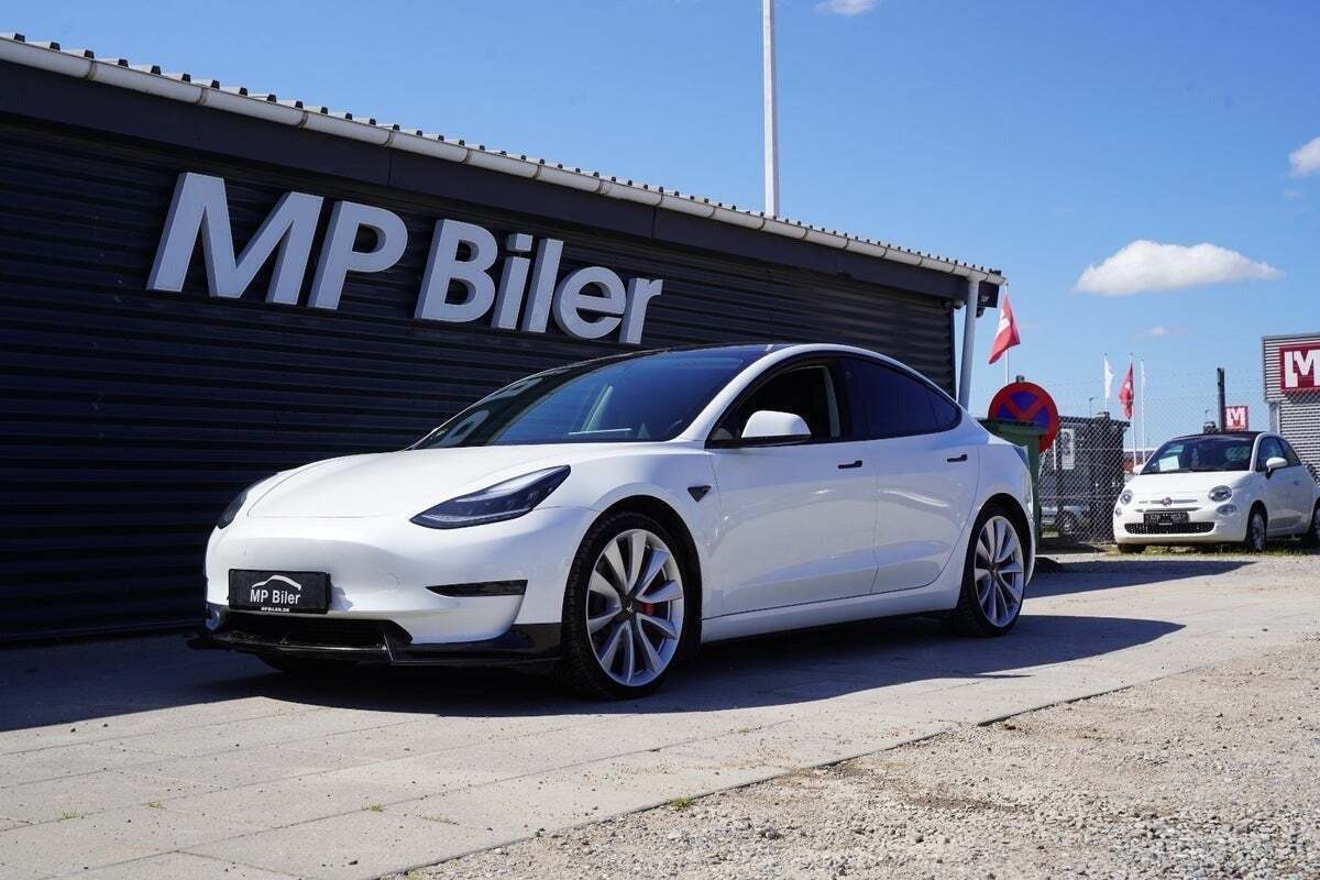 Tesla Model 3 Performance AWD