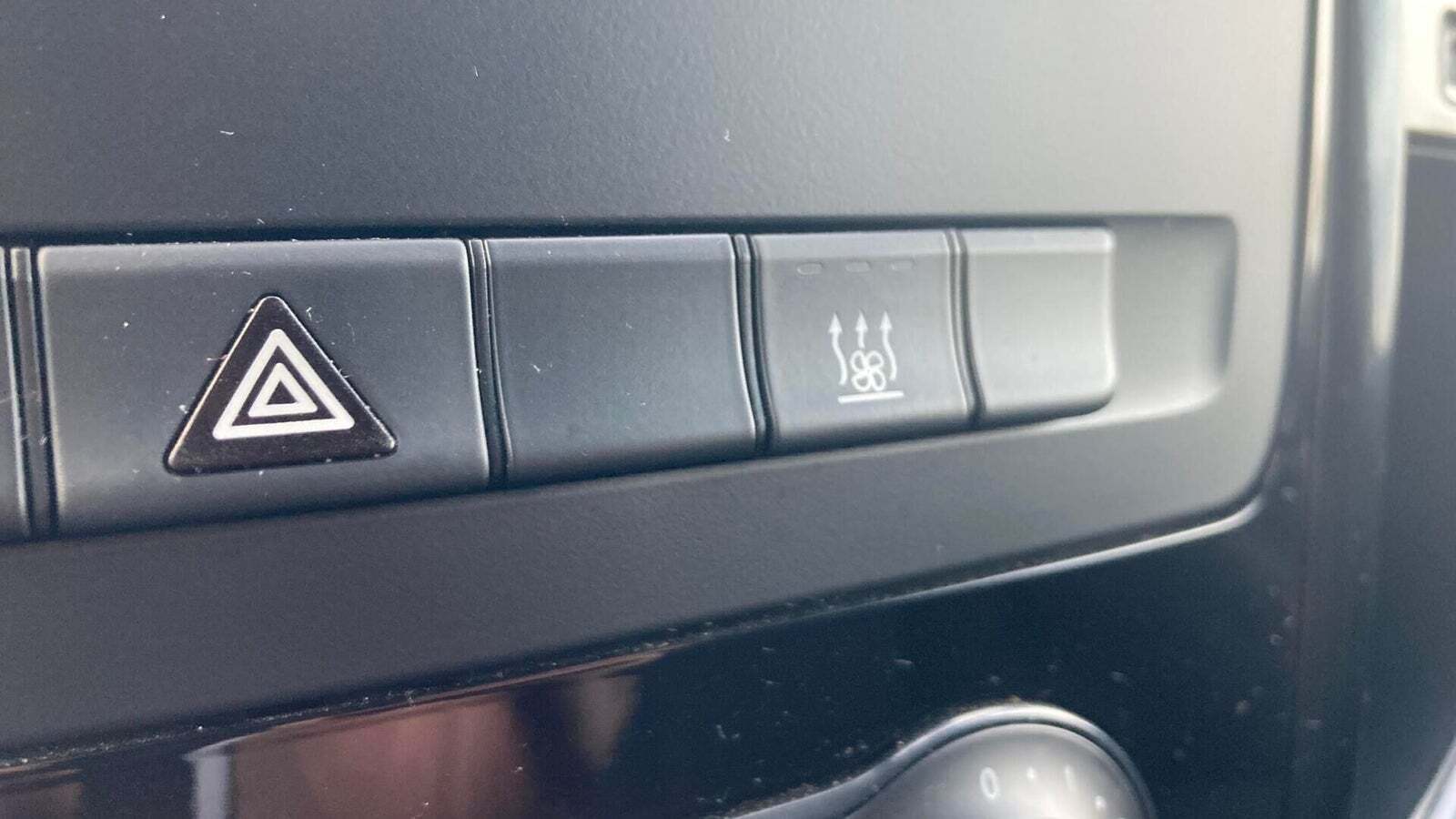 Hvid Mercedes eVito 112 fra 2022