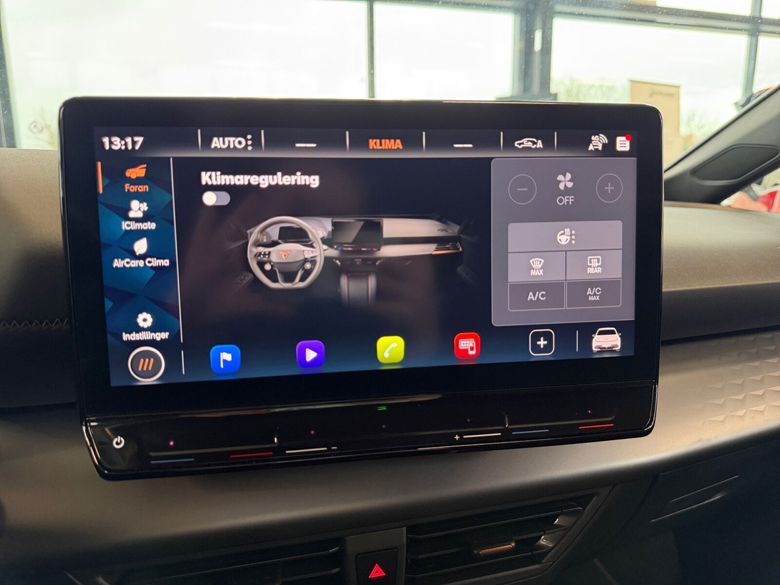 Grå Cupra Born fra 2024