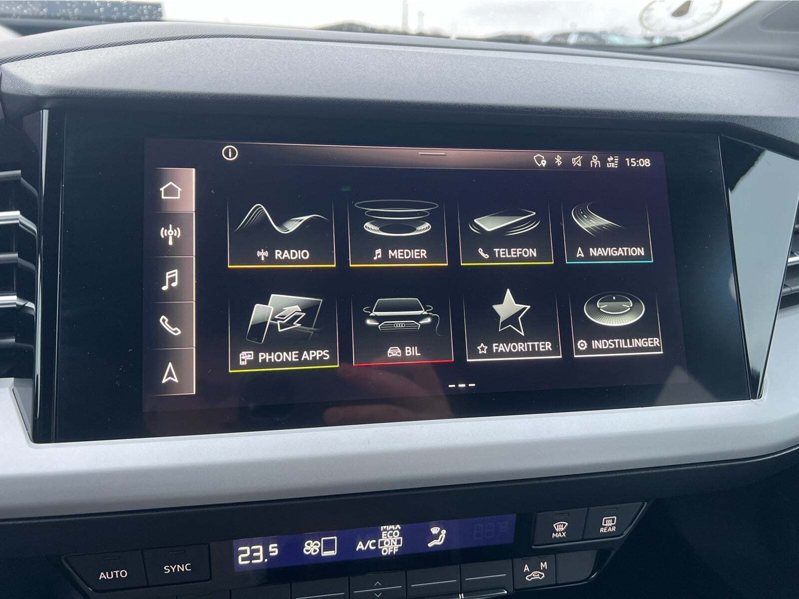 Sort Audi Q4 e-tron fra 2022