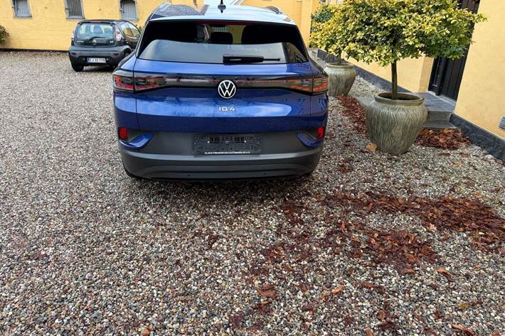 Blå VW ID.4 fra 2023