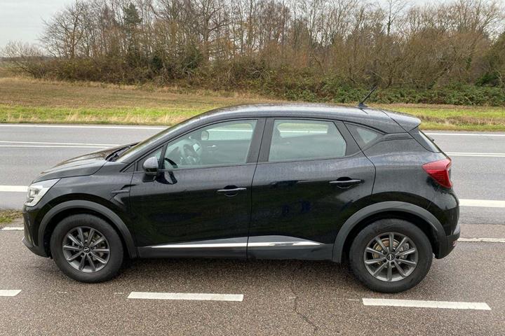 Sort Renault Captur fra 2021