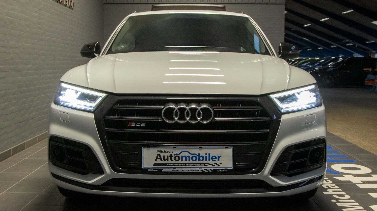 Hvid Audi SQ5 fra 2019
