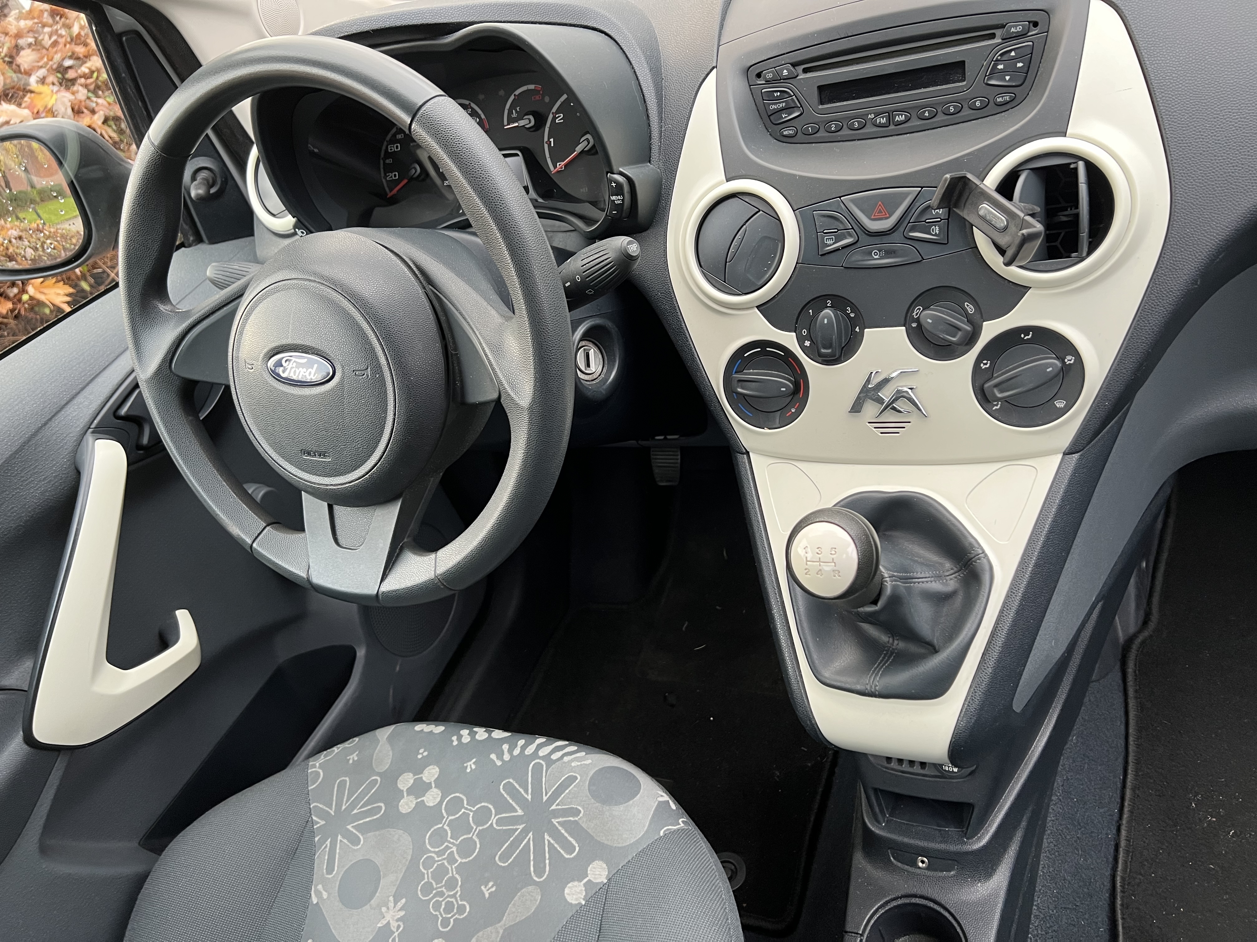 Grå Ford Ka fra 2013