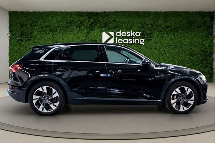undefined Audi e-tron fra 2023