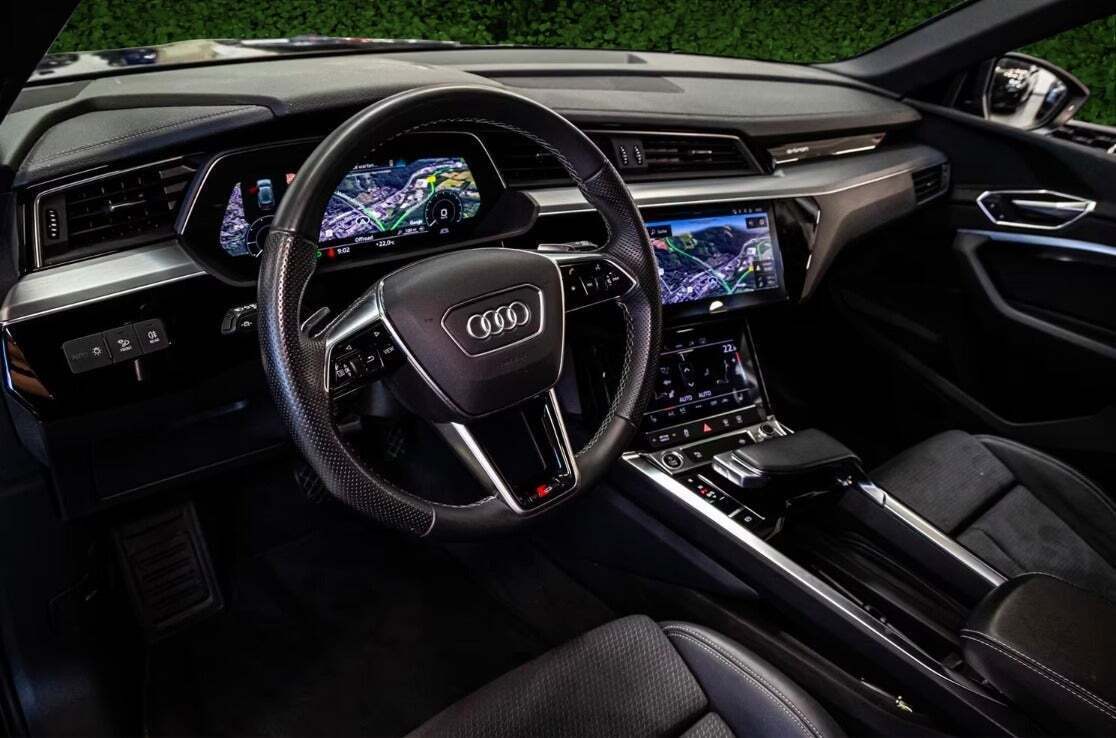 Audi e-tron 55 S-line quattro