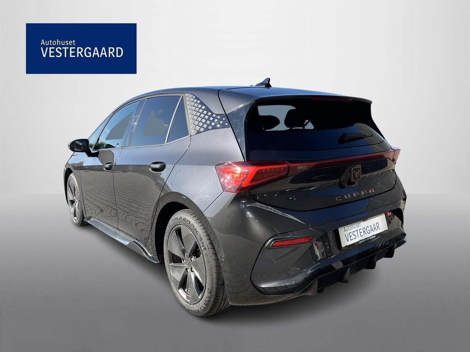 Grå Cupra Born fra 2022