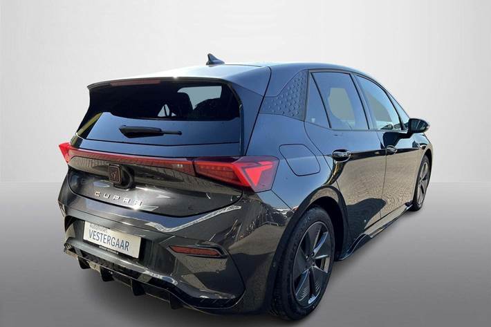 Grå Cupra Born fra 2022