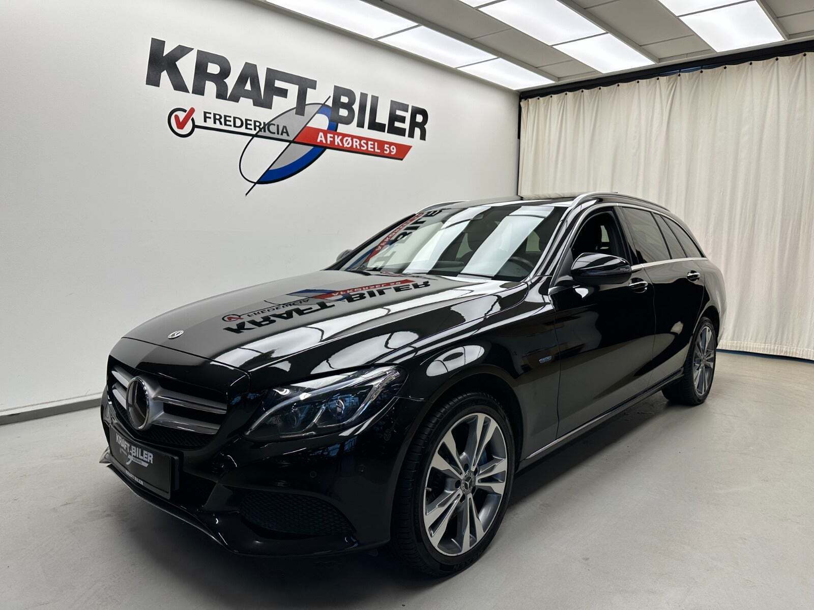 Mercedes C350 e 2,0 Avantgarde stc. aut.