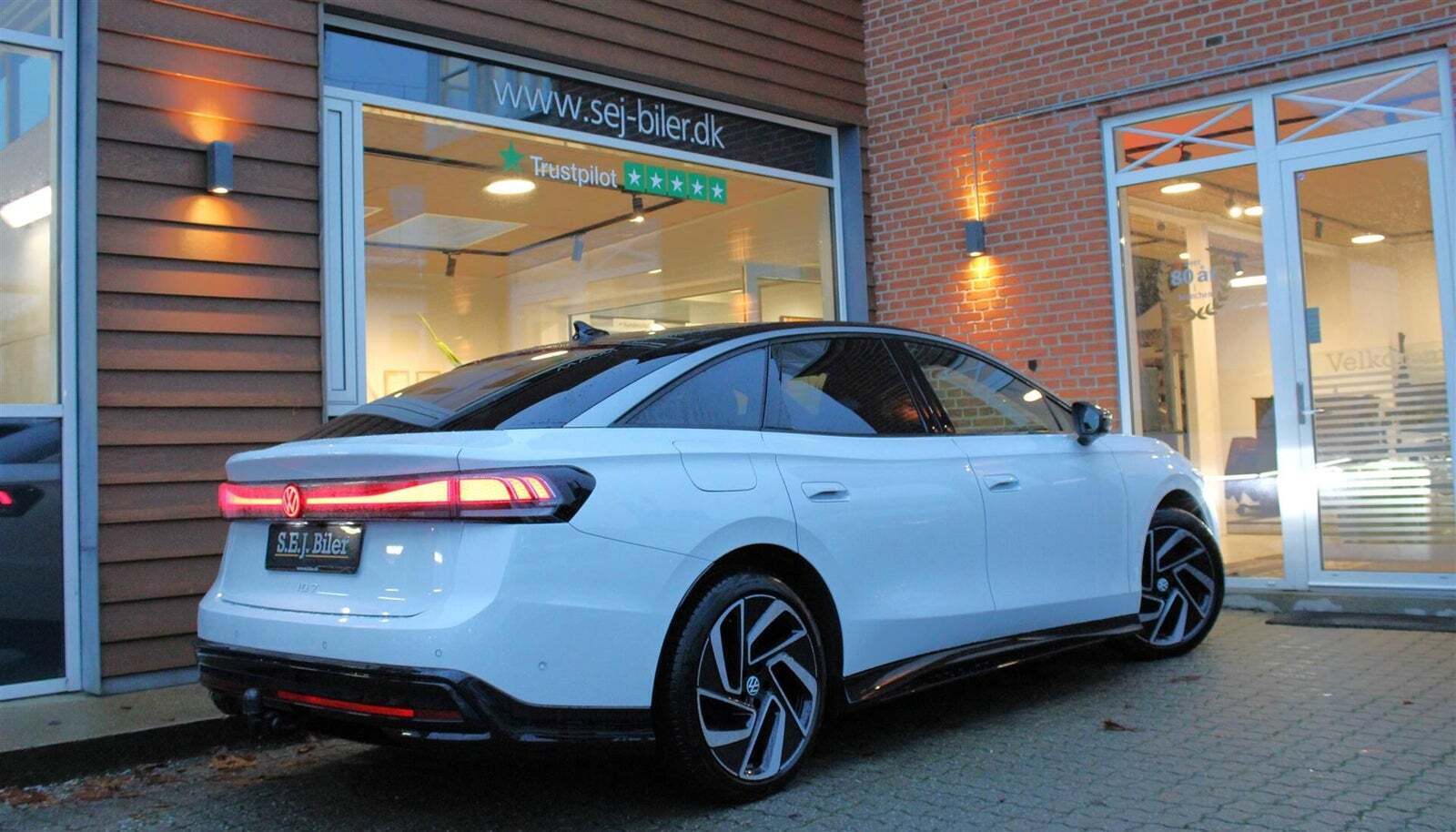 Hvid VW ID.7 fra 2025