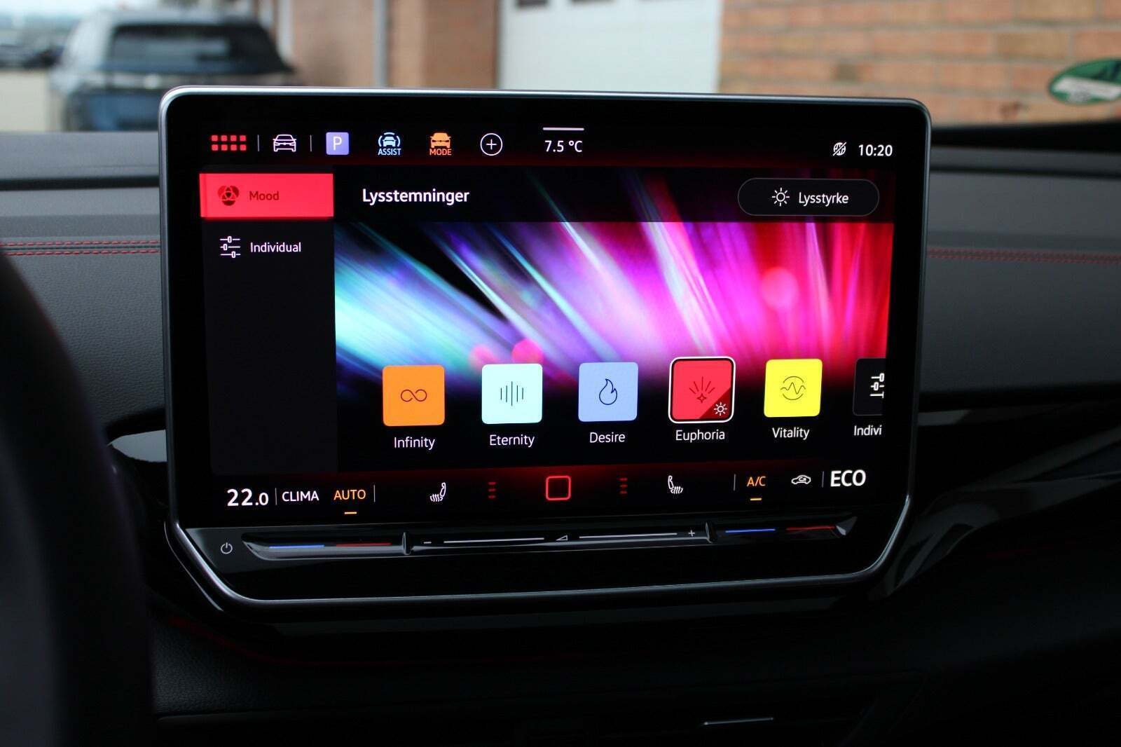 Blå VW ID.5 fra 2025