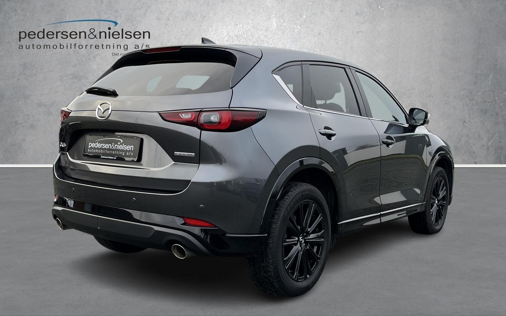 Mazda CX-5 2,0 e-Skyactiv-G Homura 165HK 5d Aut.