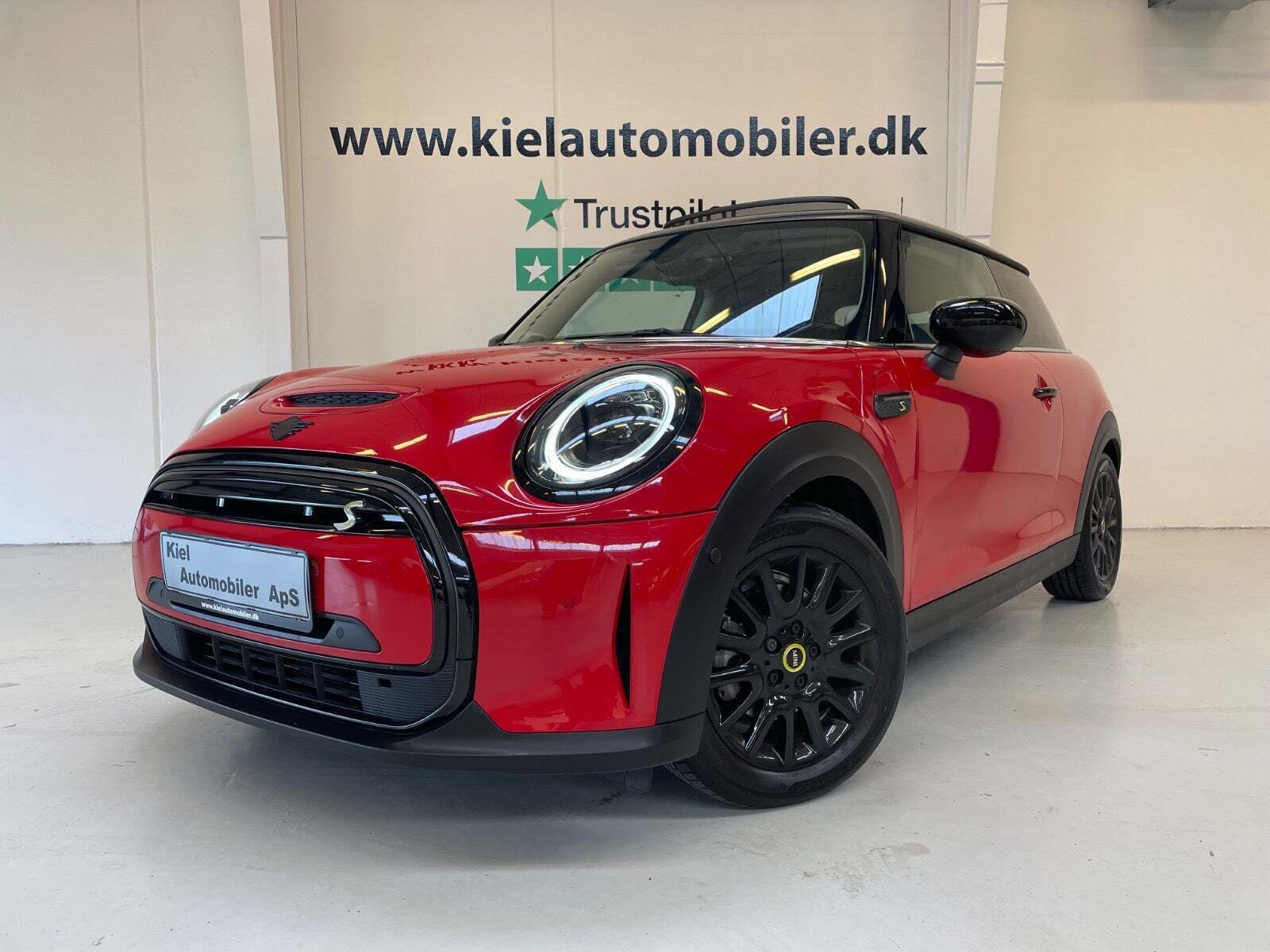 Mini Cooper SE Classic Trim