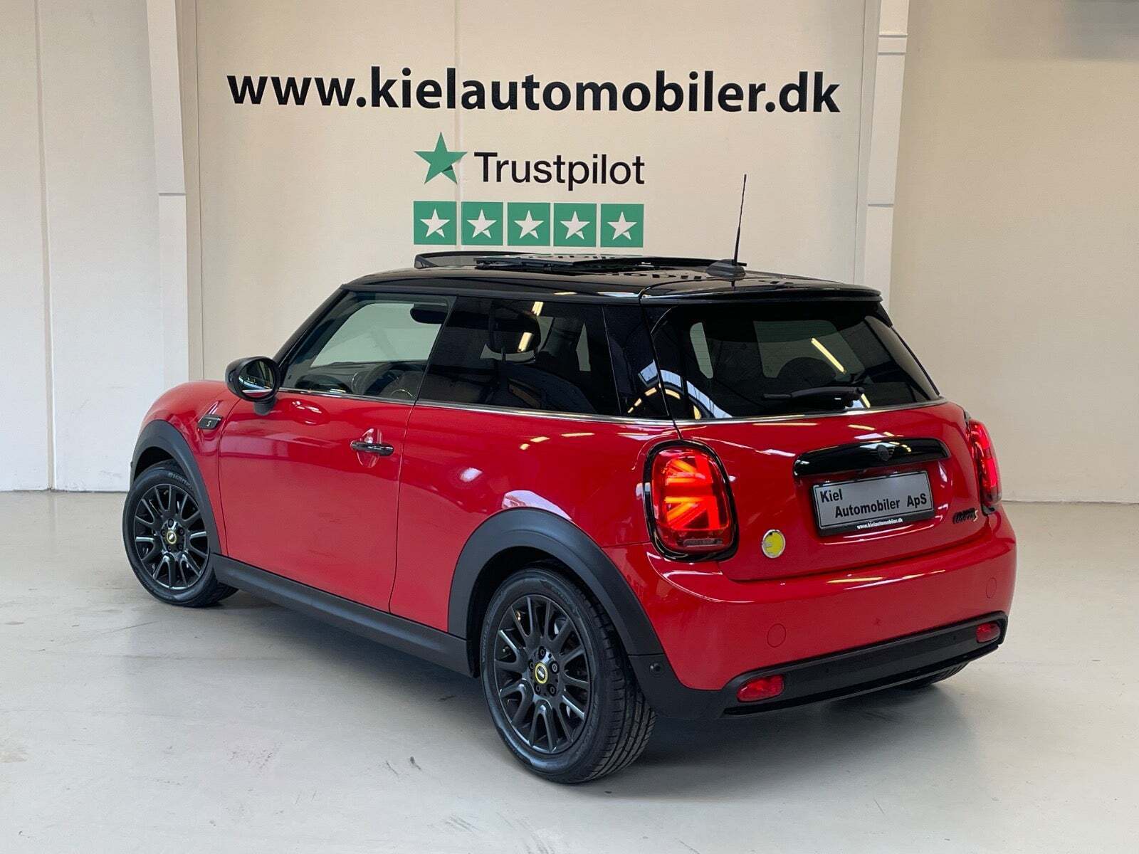 Mini Cooper SE Classic Trim