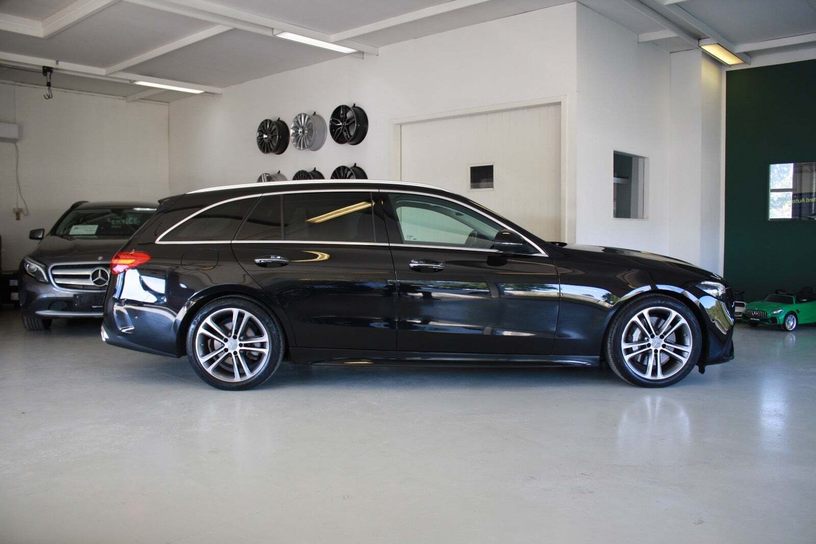 Mercedes C220 d 2,0 AMG Line stc. aut.