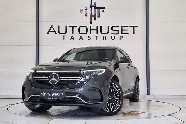 Sort Mercedes EQC400 fra 2020 set udefra