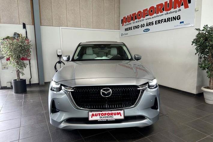 Sølv Mazda CX-60 fra 2022