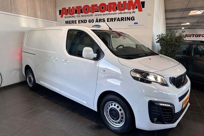 Hvid Peugeot Expert fra 2021