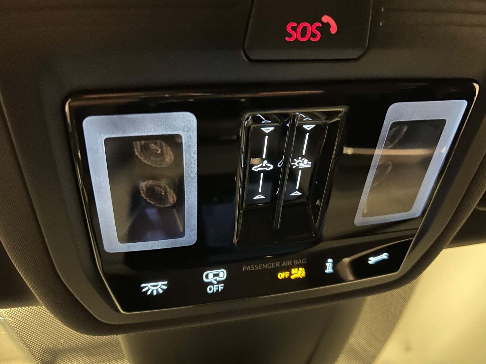 Sort Skoda Enyaq fra 2024