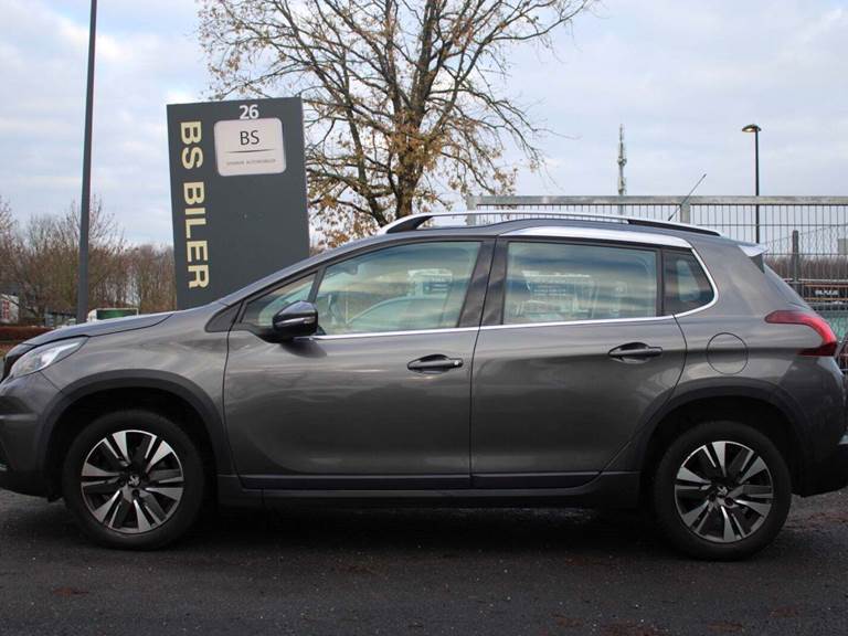 Peugeot 2008 1,2 e-THP 110 Allure Sky