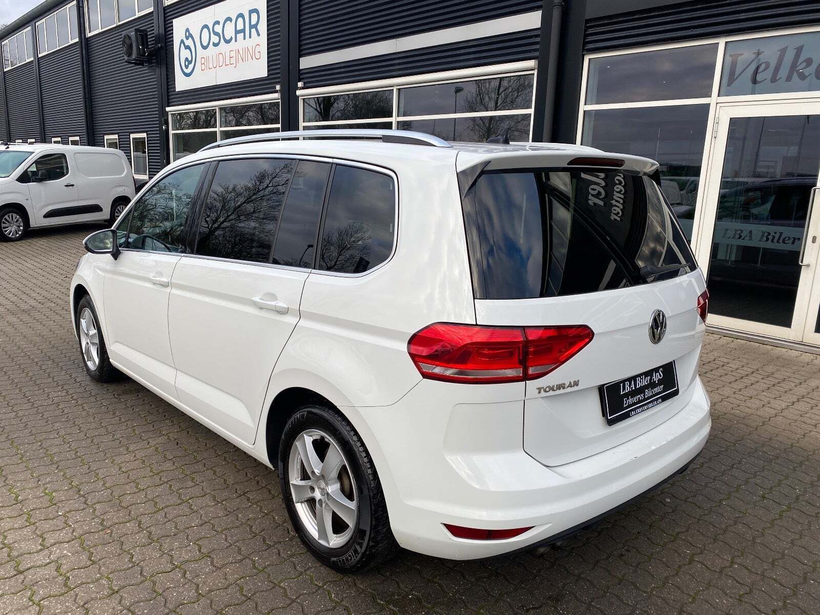 VW Touran 2,0 TDi 150 Highline+ DSG Van