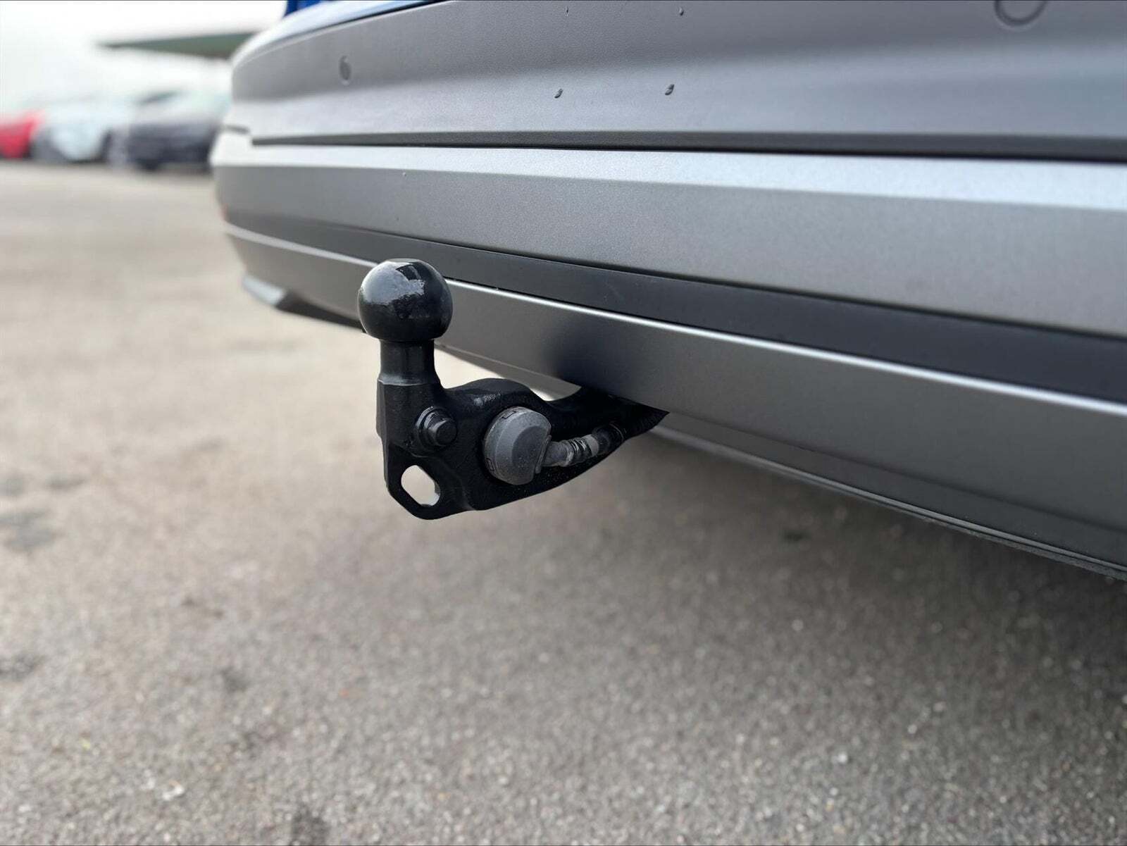 Blå Skoda Enyaq fra 2021