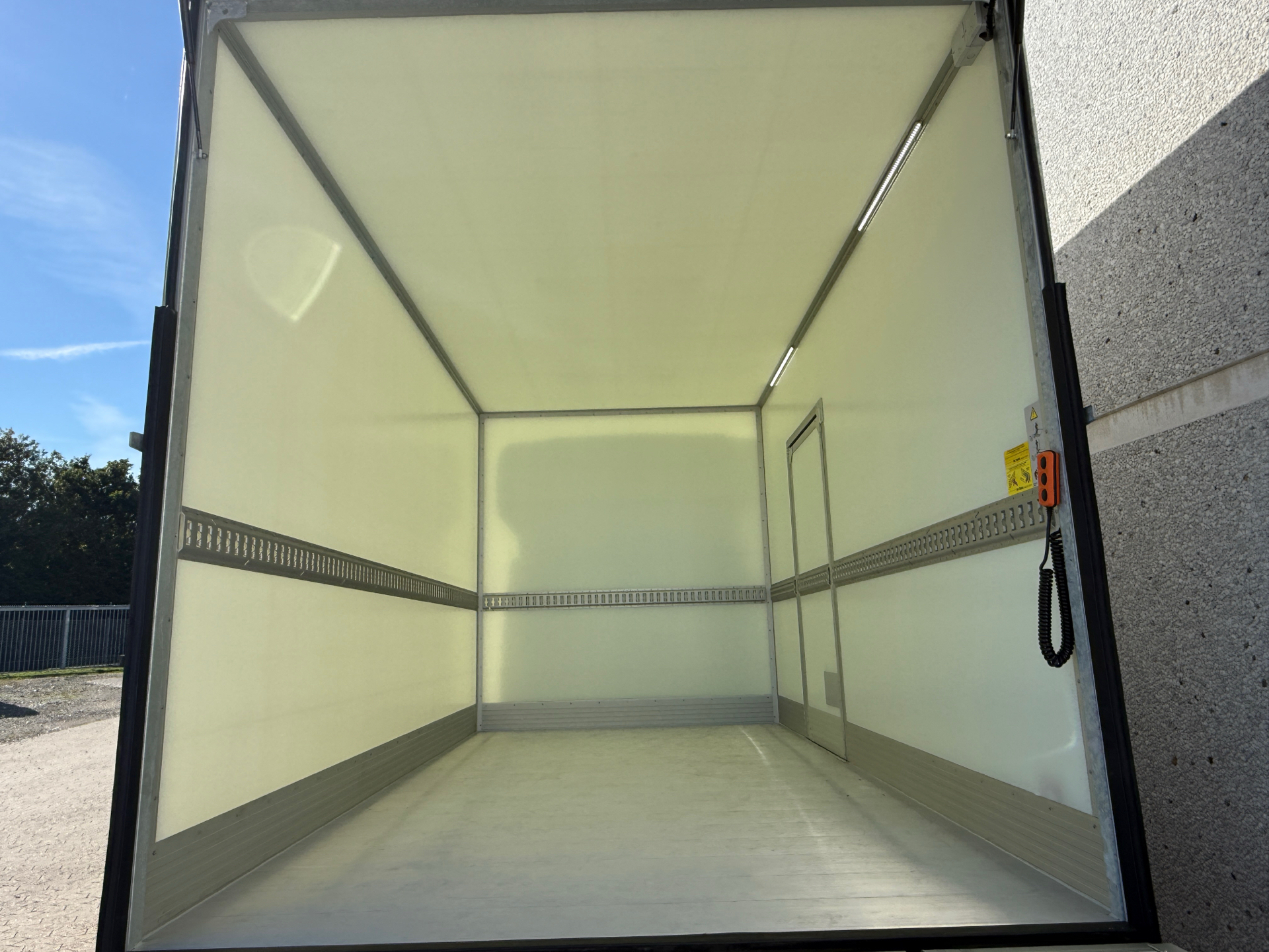 Hvid Fiat Ducato fra 2025